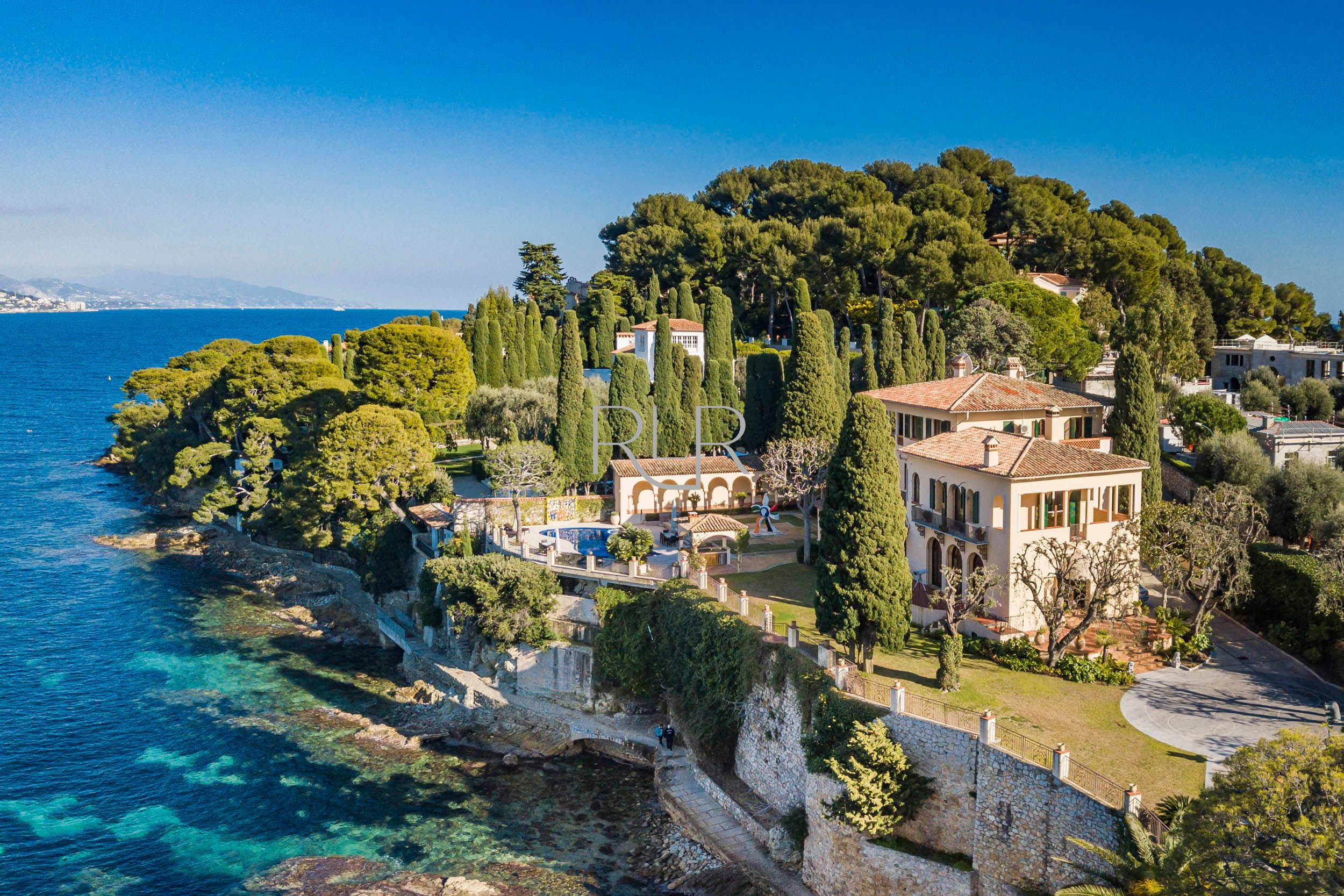 Villa/Dettached house in Saint-Jean-Cap-Ferrat - Villa Martina