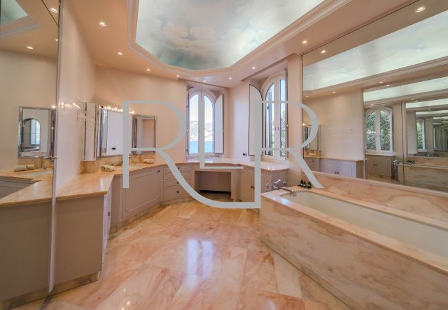 Villa in Saint-Jean-Cap-Ferrat - Villa Martina Villa in Saint-Jean-Cap-Ferrat - Villa Martina
