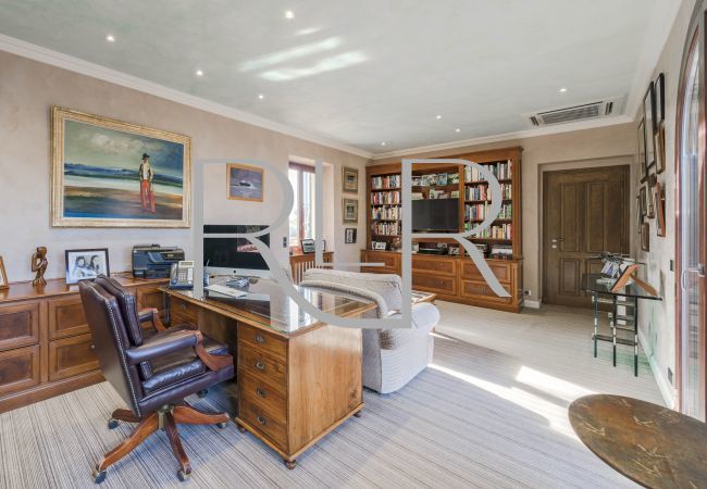 Villa in Saint-Jean-Cap-Ferrat - Villa Martina Villa in Saint-Jean-Cap-Ferrat - Villa Martina