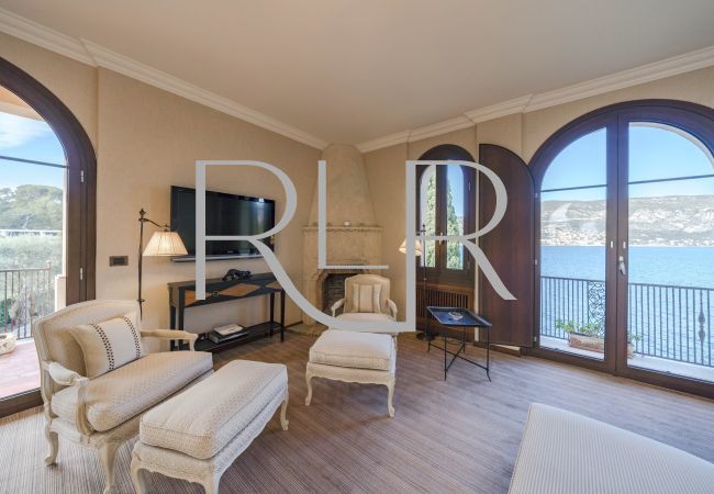 Villa in Saint-Jean-Cap-Ferrat - Villa Martina Villa in Saint-Jean-Cap-Ferrat - Villa Martina