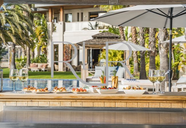 Villa in Cannes - Villa Alang Alang Villa in Cannes - Villa Alang Alang