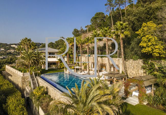 Villa in Cannes - Villa Alang Alang Villa in Cannes - Villa Alang Alang