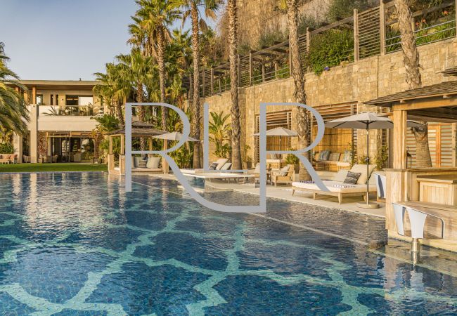 Villa in Cannes - Villa Alang Alang Villa in Cannes - Villa Alang Alang