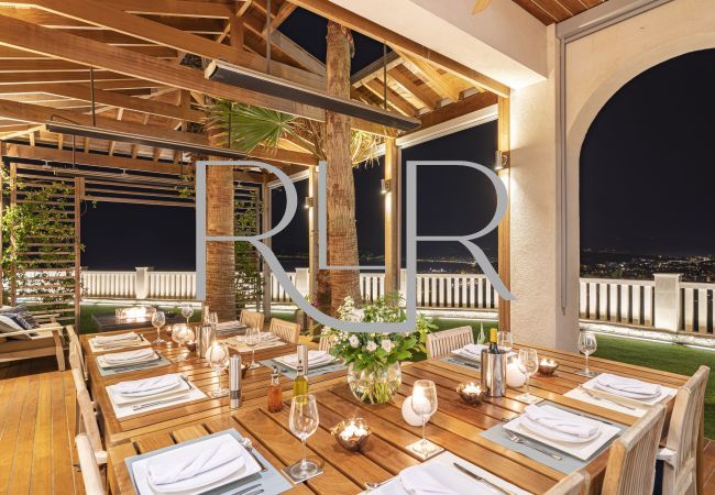 Villa in Cannes - Villa Alang Alang Villa in Cannes - Villa Alang Alang