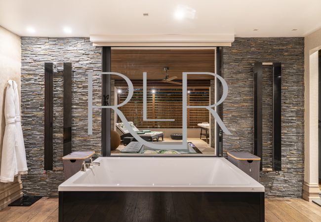 Villa in Cannes - Villa Alang Alang Villa in Cannes - Villa Alang Alang