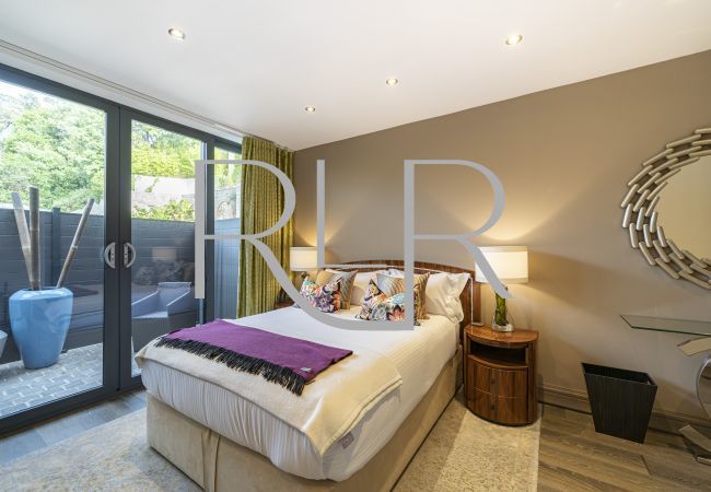 Villa in Cannes - Villa Alang Alang Villa in Cannes - Villa Alang Alang