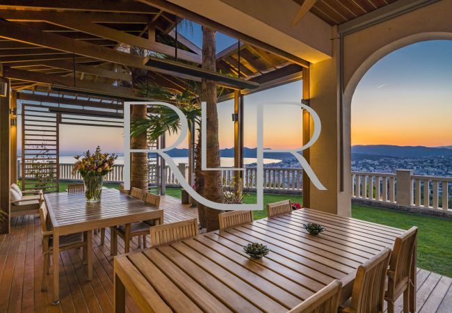 Villa in Cannes - Villa Alang Alang Villa in Cannes - Villa Alang Alang