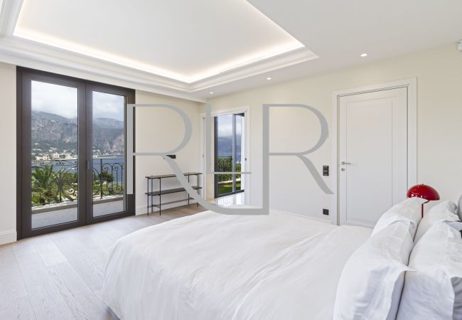Villa in Saint-Jean-Cap-Ferrat - Villa Dolphin Villa in Saint-Jean-Cap-Ferrat - Villa Dolphin
