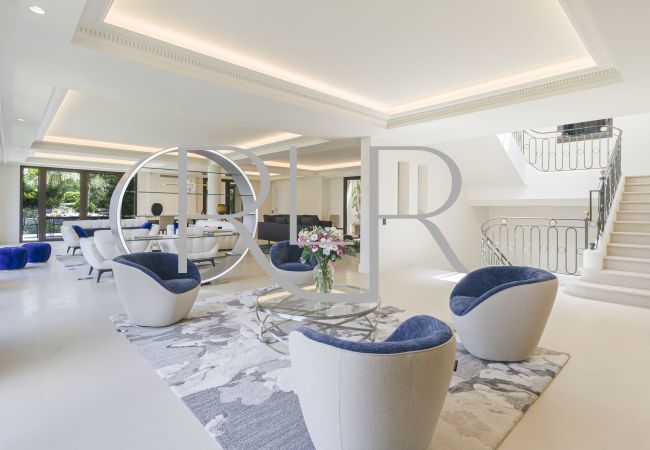 Villa in Saint-Jean-Cap-Ferrat - Villa Dolphin Villa in Saint-Jean-Cap-Ferrat - Villa Dolphin