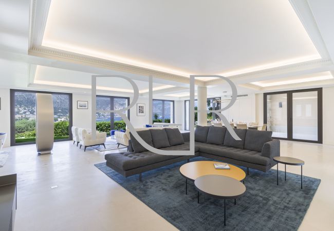 Villa in Saint-Jean-Cap-Ferrat - Villa Dolphin Villa in Saint-Jean-Cap-Ferrat - Villa Dolphin
