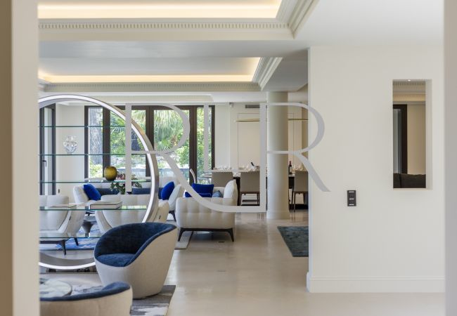 Villa in Saint-Jean-Cap-Ferrat - Villa Dolphin Villa in Saint-Jean-Cap-Ferrat - Villa Dolphin