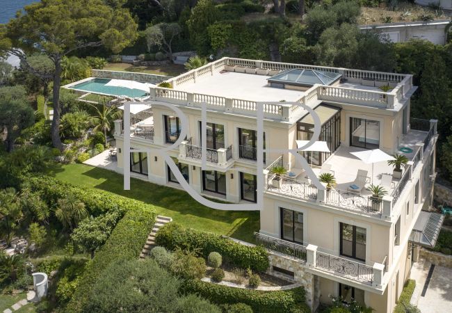Villa in Saint-Jean-Cap-Ferrat - Villa Dolphin Villa in Saint-Jean-Cap-Ferrat - Villa Dolphin