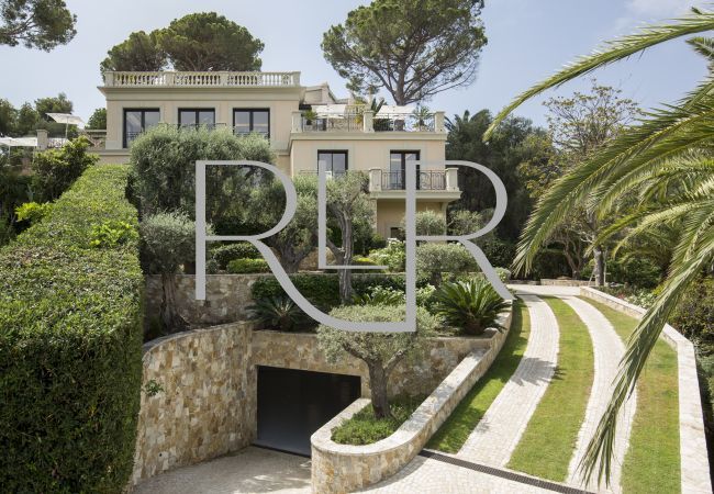 Villa in Saint-Jean-Cap-Ferrat - Villa Dolphin