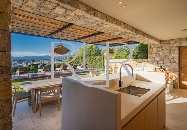 Villa in Cannes - Villa Emerald Villa in Cannes - Villa Emerald