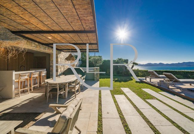 Villa in Cannes - Villa Emerald Villa in Cannes - Villa Emerald