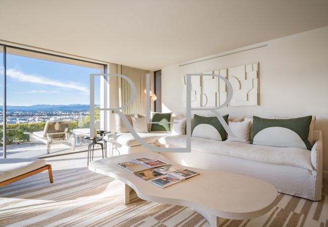 Villa in Cannes - Villa Emerald Villa in Cannes - Villa Emerald