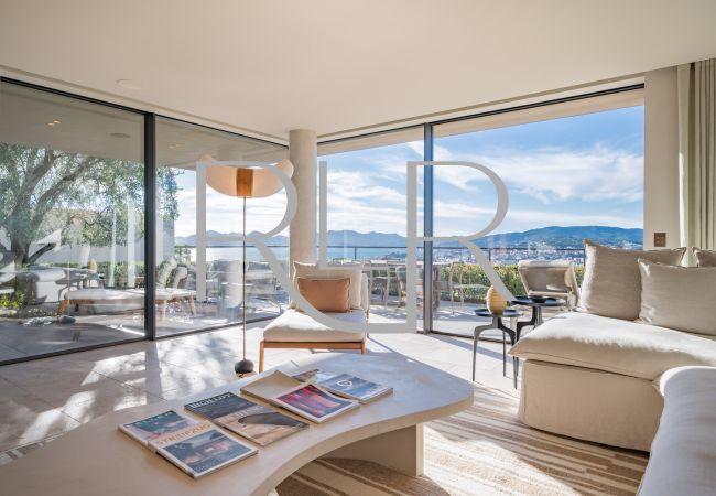 Villa in Cannes - Villa Emerald Villa in Cannes - Villa Emerald