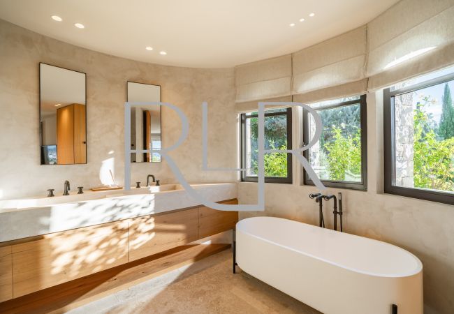 Villa in Cannes - Villa Emerald Villa in Cannes - Villa Emerald