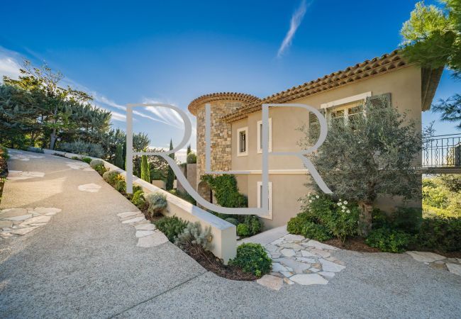 Villa in Cannes - Villa Emerald Villa in Cannes - Villa Emerald