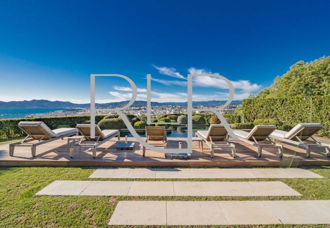 Villa in Cannes - Villa Emerald Villa in Cannes - Villa Emerald