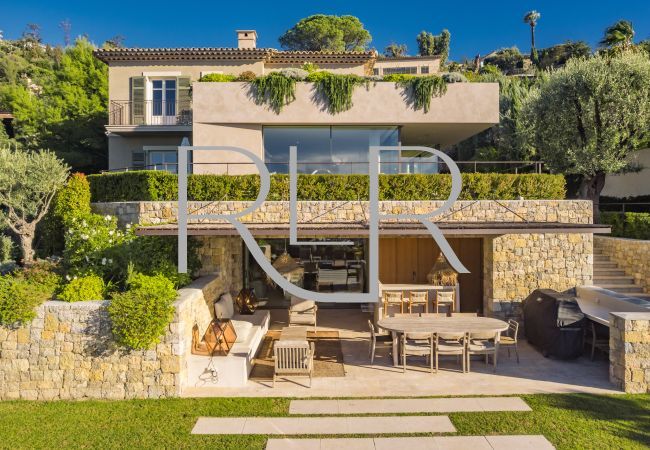 Villa in Cannes - Villa Emerald Villa in Cannes - Villa Emerald
