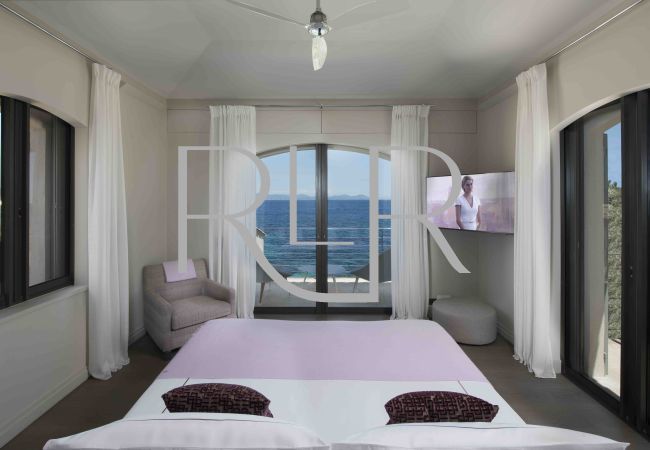 Villa in Saint-Tropez - Villa Violetta Villa in Saint-Tropez - Villa Violetta