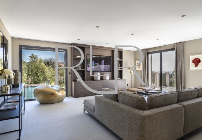Villa in Saint-Tropez - Villa Victoire Villa in Saint-Tropez - Villa Victoire