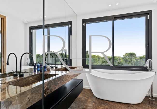 Villa in Mougins - Villa Maya Villa in Mougins - Villa Maya