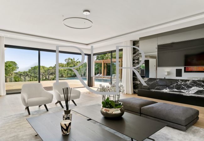 Villa in Mougins - Villa Maya Villa in Mougins - Villa Maya