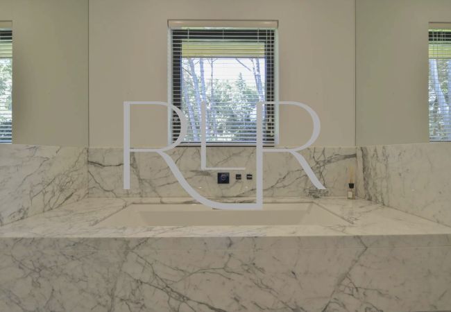 Villa in Saint-Tropez - Villa Marine Villa in Saint-Tropez - Villa Marine