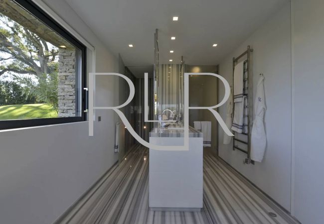 Villa in Saint-Tropez - Villa Marine Villa in Saint-Tropez - Villa Marine