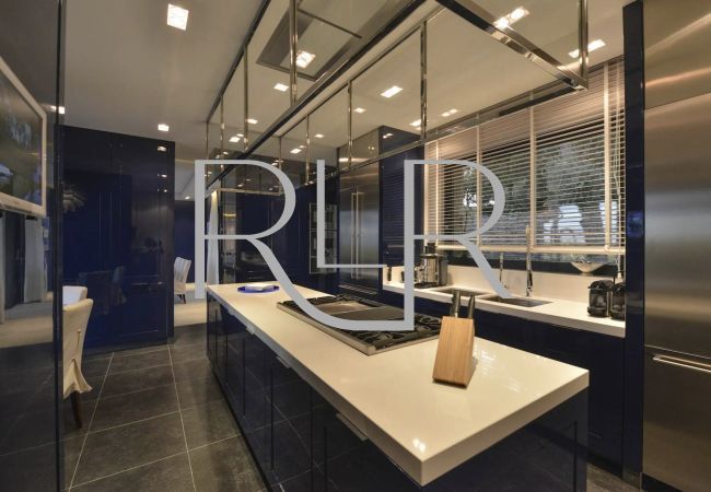 Villa in Saint-Tropez - Villa Marine Villa in Saint-Tropez - Villa Marine