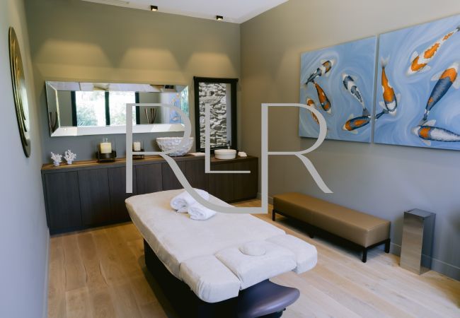 Villa in Saint-Tropez - Villa Alexia Villa in Saint-Tropez - Villa Alexia