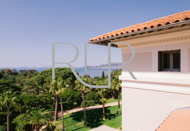Villa in Saint-Tropez - Villa Alexia Villa in Saint-Tropez - Villa Alexia