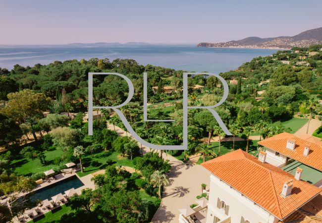 Villa in Saint-Tropez - Villa Alexia Villa in Saint-Tropez - Villa Alexia