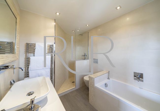 Villa in Mougins - Villa Kaia Villa in Mougins - Villa Kaia
