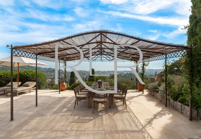 Villa in Mougins - Villa Kaia Villa in Mougins - Villa Kaia