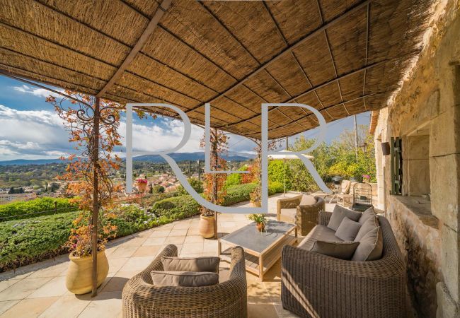 Villa in Valbonne - Villa Karina Villa in Valbonne - Villa Karina