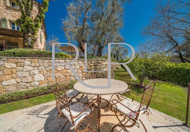 Villa in Valbonne - Villa Karina Villa in Valbonne - Villa Karina