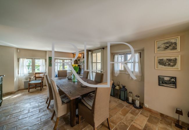 Villa in Valbonne - Villa Karina Villa in Valbonne - Villa Karina