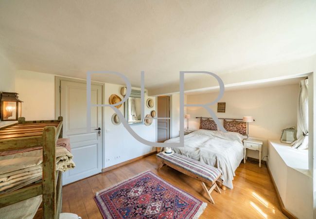 Villa in Valbonne - Villa Karina Villa in Valbonne - Villa Karina