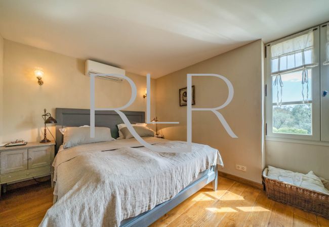 Villa in Valbonne - Villa Karina Villa in Valbonne - Villa Karina