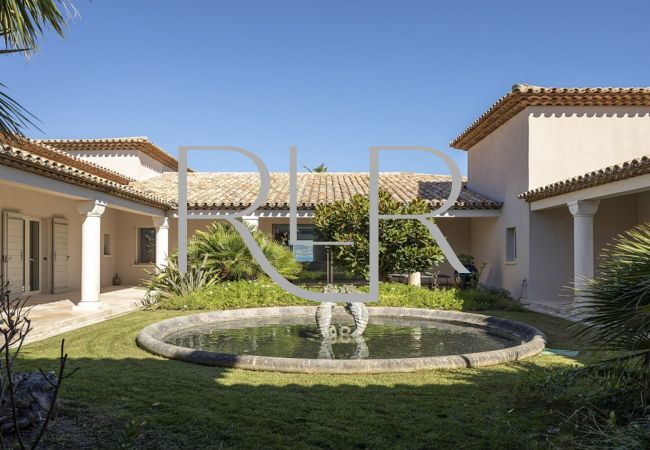 Villa in Saint-Tropez - Villa Kendal Villa in Saint-Tropez - Villa Kendal