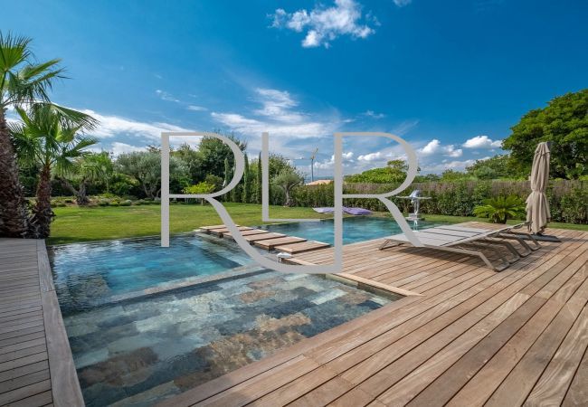 Villa in Saint-Tropez - Villa Ember Villa in Saint-Tropez - Villa Ember
