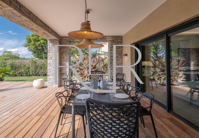 Villa in Saint-Tropez - Villa Ember Villa in Saint-Tropez - Villa Ember