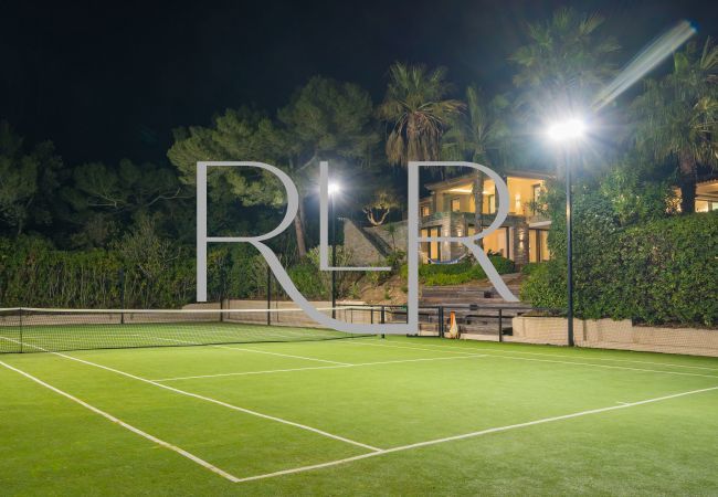 Villa in Saint-Tropez - Villa Victoria Villa in Saint-Tropez - Villa Victoria