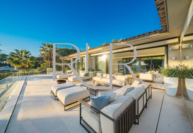 Villa in Saint-Tropez - Villa Victoria Villa in Saint-Tropez - Villa Victoria