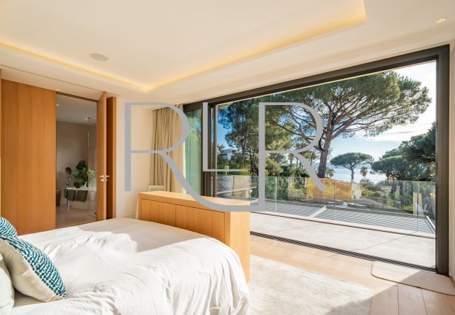 Villa in Saint-Tropez - Villa Victoria Villa in Saint-Tropez - Villa Victoria