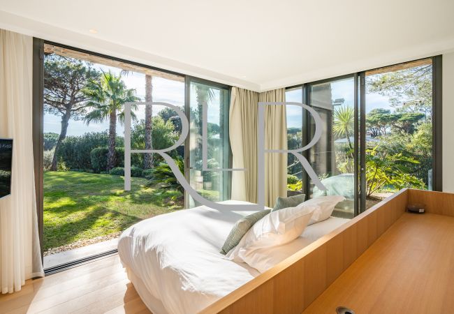 Villa in Saint-Tropez - Villa Victoria Villa in Saint-Tropez - Villa Victoria