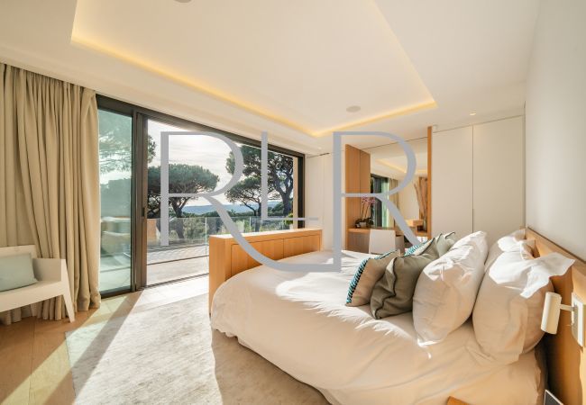 Villa in Saint-Tropez - Villa Victoria Villa in Saint-Tropez - Villa Victoria